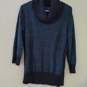 Women's XL Green & Black Tutleneck 3/4 Length Sleeves